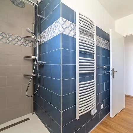 Splendid Air-conditioned 1 Bedroom With Balcony - Dodo Et Tartine